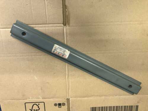 NOS VW T25 T3 Genuine Original Panel 251-803-407 Mounting Plate Rear Bench Seat