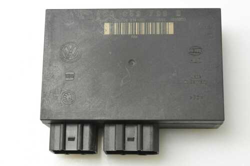 VW PASSAT B5 2001 2.8 1C0959799B 5DK00821400 CONVENIENCE COMFORT CONTROL MODULE