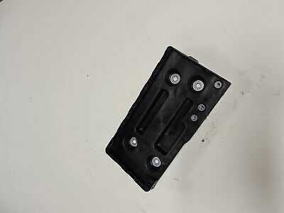 VW PASSAT Variant B8 3G5 2.0 TDI Battery holder 3Q0804869 2016 11503048