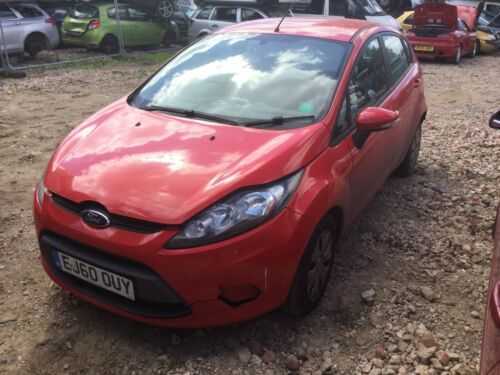 Ford Fiesta Mk7 1.6 Diesel 2010 In Red Door Panel Clip Breaking