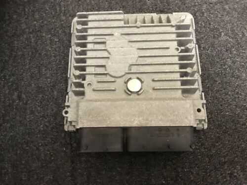 2011 VW CADDY 1.6 Diesel Engine ECU 03L906023PB