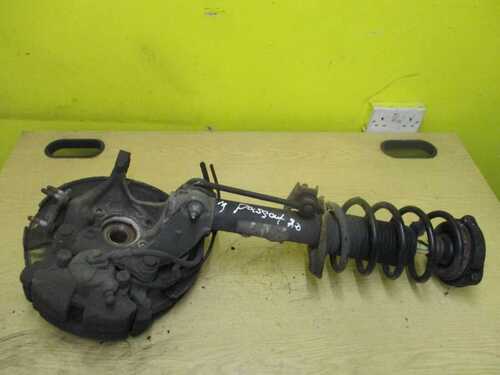 2010 VW PASSAT 2.0 DIESEL MANUAL LEFT HAND SIDE FRONT SHOCKER WITH WHEEL HUB