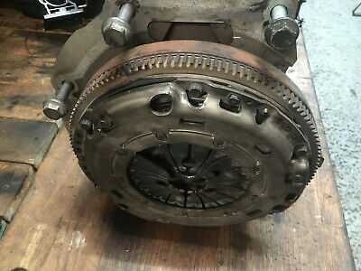 VW GOLF MK5 PASSAT 05-08 BXE 1.9 TDi DUAL MASS FLYWHEEL COMPLETE CLUTCH