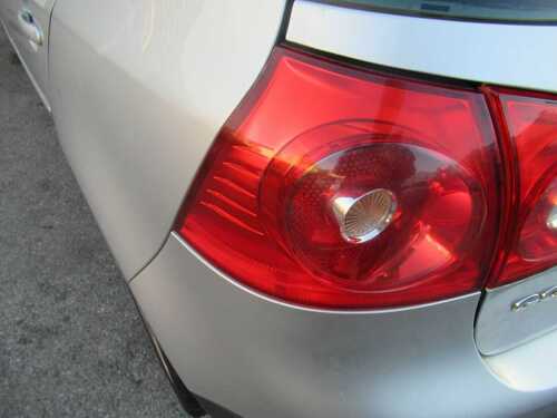 Volkswagen golf mk5 2005 rear left passenger side tail lights