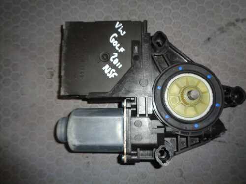 VOLKSWAGEN GOLF 2011 PASSENGERS SIDE FRONT WINDOW MOTOR 5K0959702C 5K0959792A