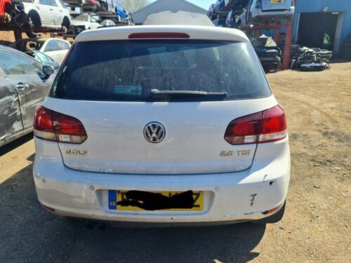 VW GOLF MK6 2.0 TDI 5 DOORS IN WHITE FOR PARTS