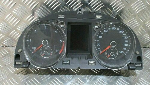 2011 GENUIN VW PASSAT CC 2.0 TDI SPEEDO METER INSTUMENT CLOCK CLUSTER 3C8920970P