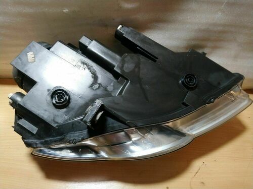 VW Passat B6 Nearside Front Passenger Headlight 3C0941005AD